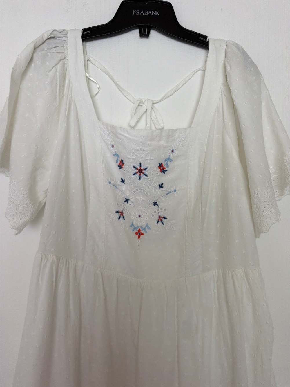 Old Navy White Embroidered Maxi Dress Size Large – NWT